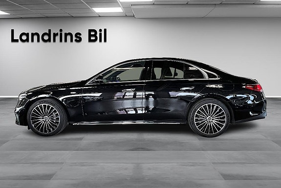 Mercedes-Benz E300 de 4 of 20