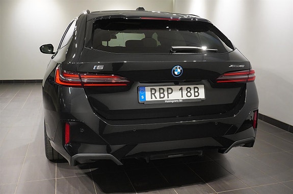 BMW i5 6 of 20