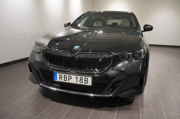 BMW i5 5 of 20