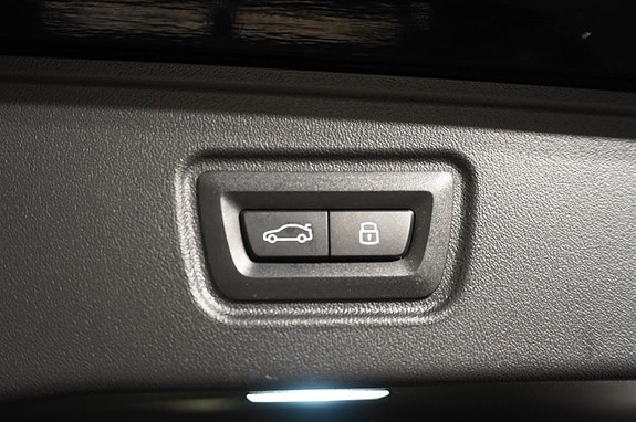 BMW i5 11 of 20