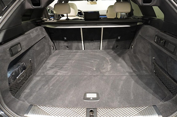 BMW i5 9 of 20