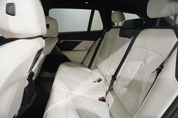 BMW i5 8 of 20