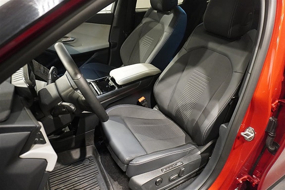 Ford Explorer 4 of 5