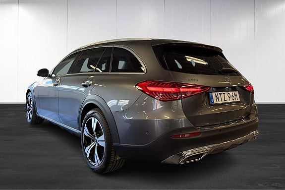 Mercedes-Benz C220 d 4 of 26