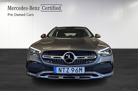Mercedes-Benz C220 d 2 of 26