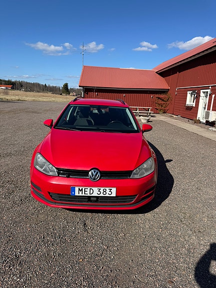 Volkswagen Golf VII 3 of 5
