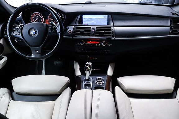 BMW X6 23 of 26