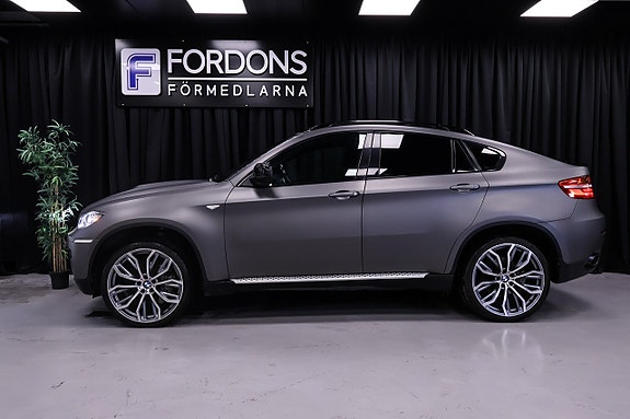 BMW X6 2 of 5