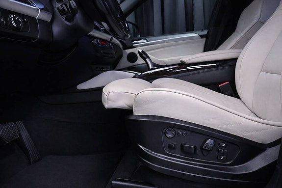 BMW X6 13 of 26