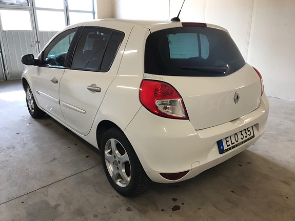 Renault Clio 6 of 13