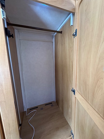 Hymer B644 Välvårdad 13 of 16