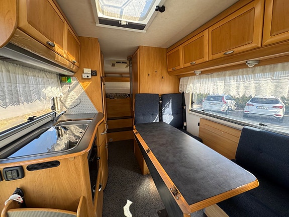 Hymer B644 Välvårdad 8 of 16