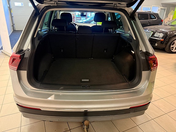 Volkswagen Tiguan 15 of 16