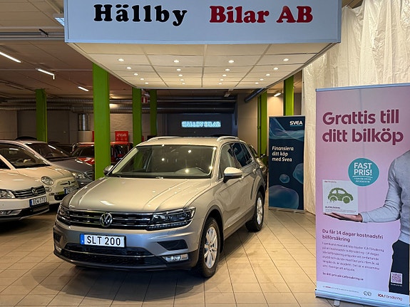 Volkswagen Tiguan 2 of 16