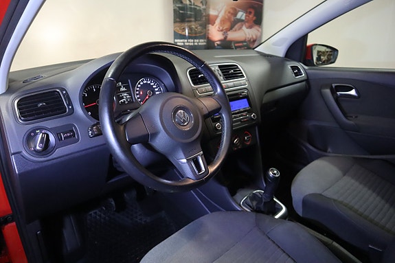 Volkswagen Polo 8 of 23