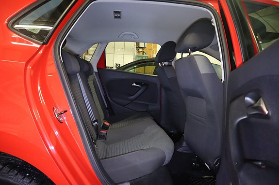 Volkswagen Polo 11 of 23