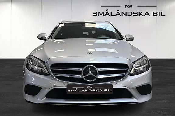 Mercedes-Benz C220 d 2 of 18
