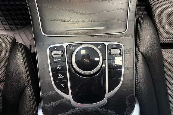 Mercedes-Benz C220 d 13 of 18