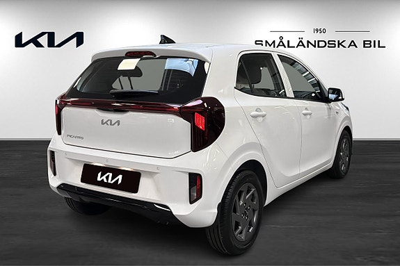 Kia Picanto 6 of 15