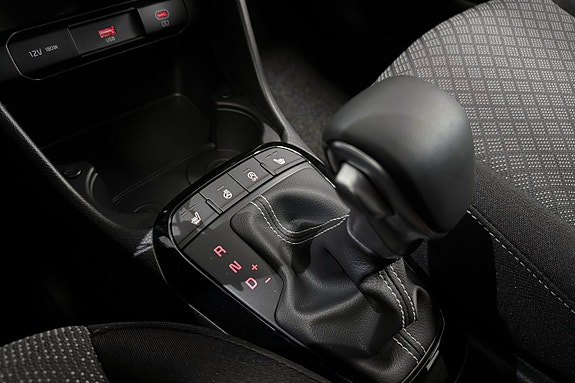 Kia Picanto 12 of 15
