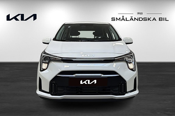 Kia Picanto 2 of 15