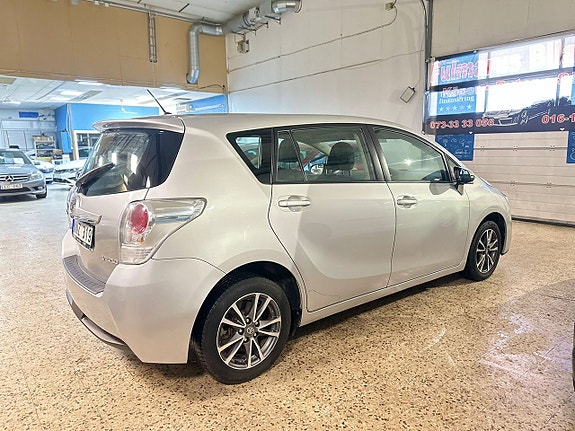 Toyota Verso 5 of 21