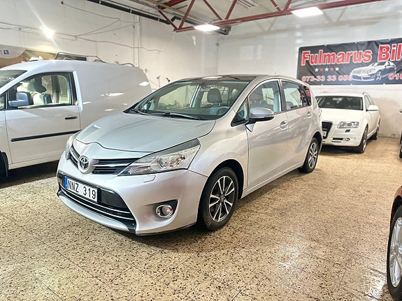 Toyota Verso 3 of 21
