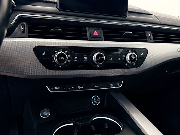 Audi A4 allroad 15 of 18