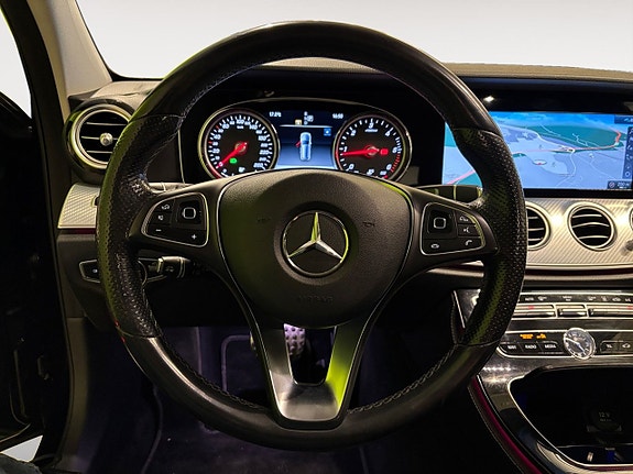 Mercedes-Benz E220 d 10 of 22