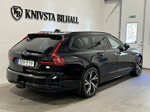 Volvo V90 4 of 27