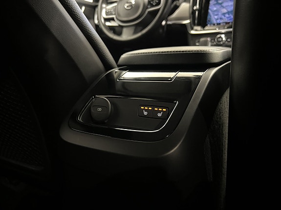 Volvo V90 10 of 27