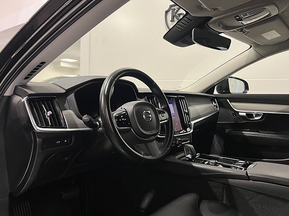 Volvo V90 6 of 27