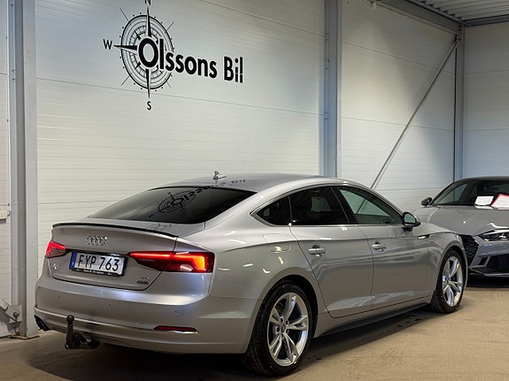 Audi A5 9 of 23