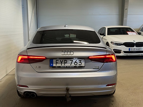Audi A5 7 of 23