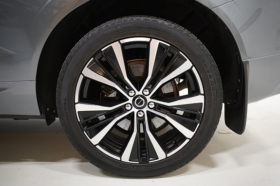 Volvo XC60 5 of 5