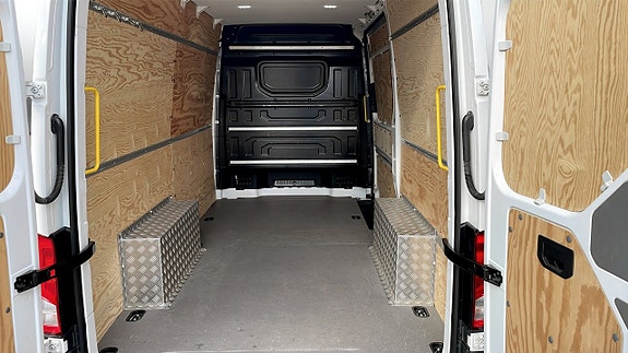 Volkswagen Crafter 12 of 13