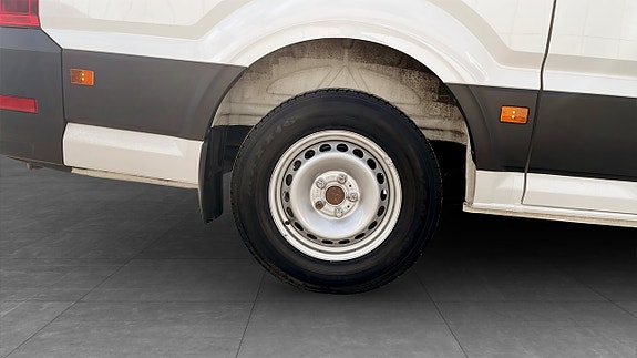 Volkswagen Crafter 6 of 13
