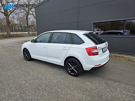 Skoda Rapid Spaceback 3 of 20