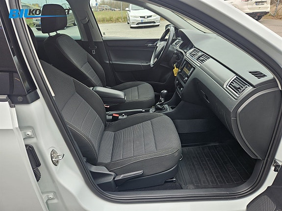 Skoda Rapid Spaceback 9 of 20