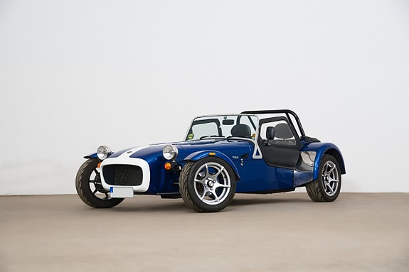 Caterham Super Seven 2 of 26
