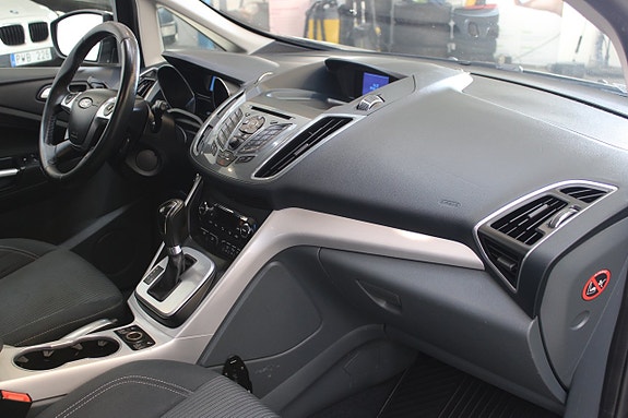 Ford Grand C-MAX 12 of 13