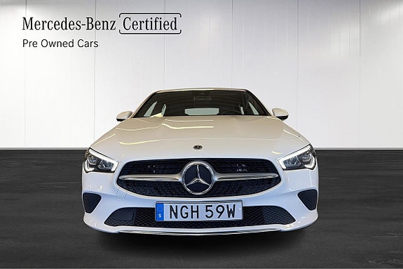 Mercedes-Benz CLA250 e 2 of 5