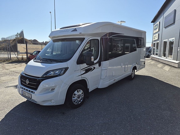 Hobby Optima de Luxe T65 GE långbäddar, endast 4000 mil, mkt fin 4 of 24