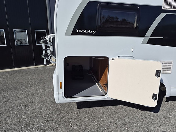 Hobby Optima de Luxe T65 GE långbäddar, endast 4000 mil, mkt fin 8 of 24