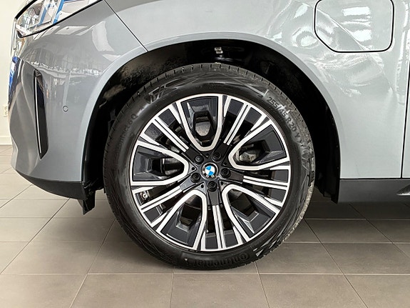 BMW X3 4 of 5
