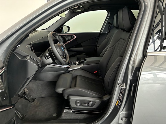 BMW X3 5 of 5