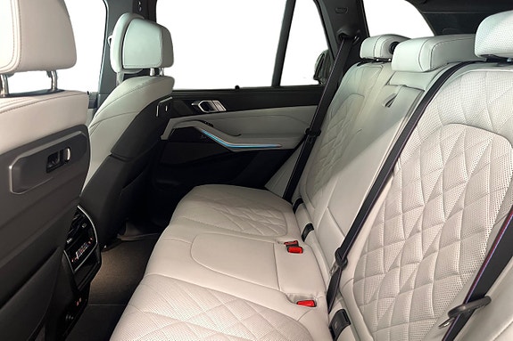 BMW X5 11 of 18