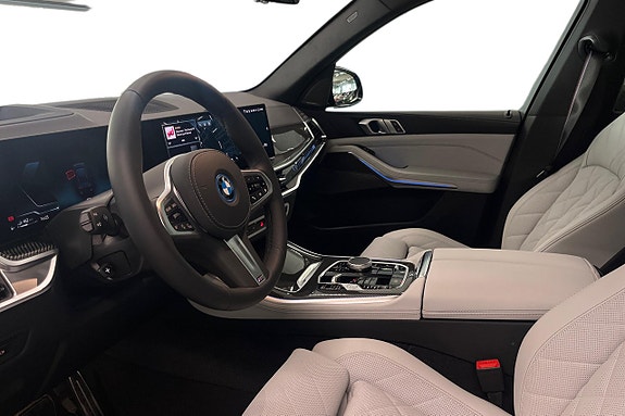 BMW X5 12 of 18