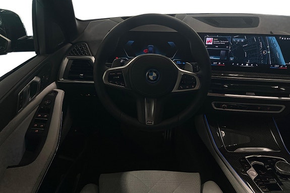 BMW X5 9 of 18