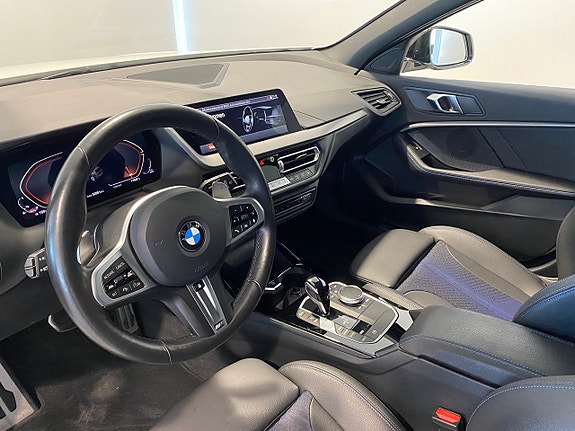 BMW M135i 4 of 5